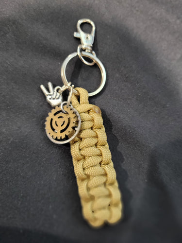 Paracord Key Chain- Beige with Jeep Wave & Gears Charms